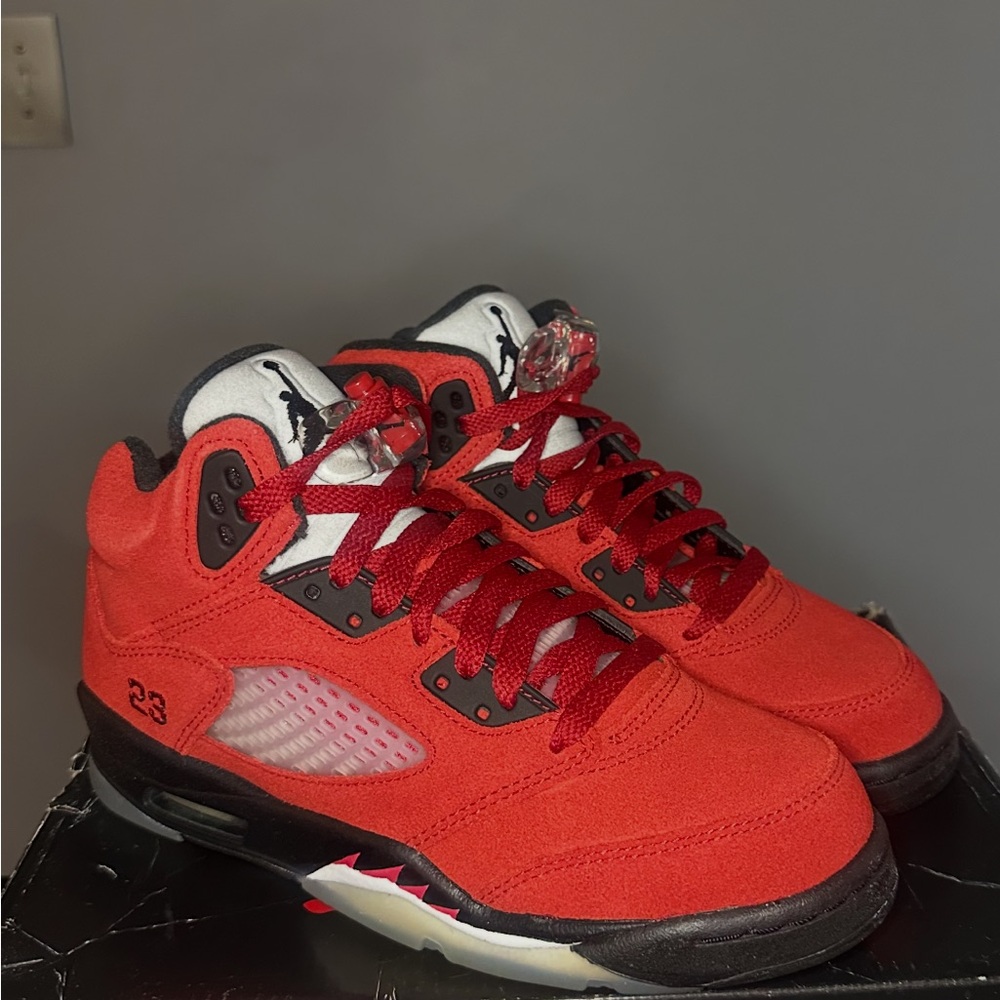 Air Jordan 5 Retro "Raging Bull"